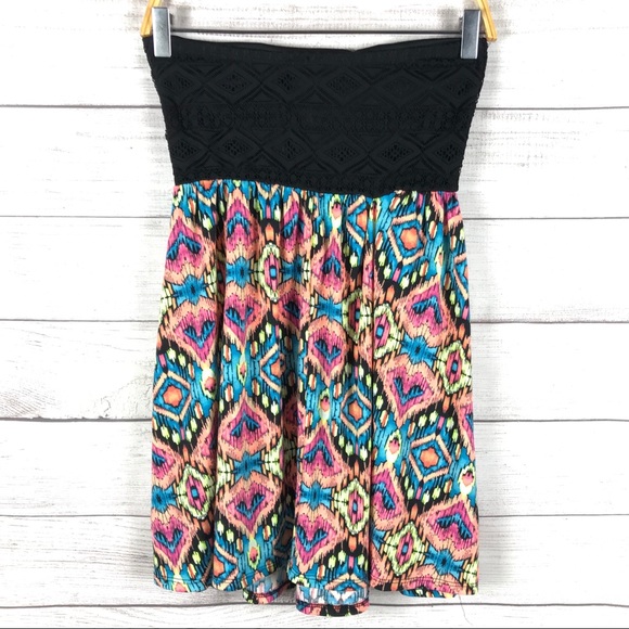 Urban Rose Strapless Short Patterned Dress - Picture 3 of 5